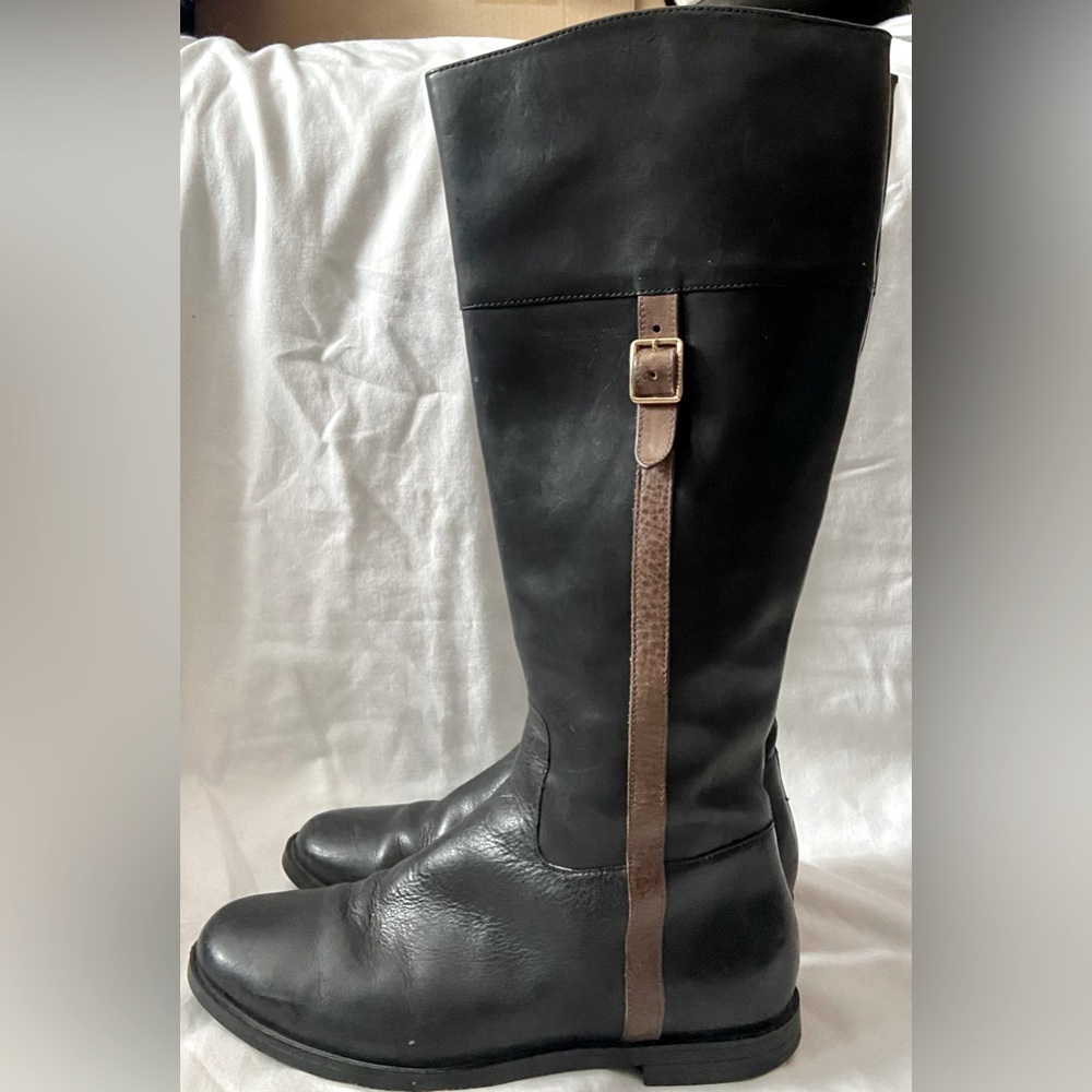 Cole Haan Eldridge Riding Boots Black Leather Brown Accent Womens Sz 6.5 D42555